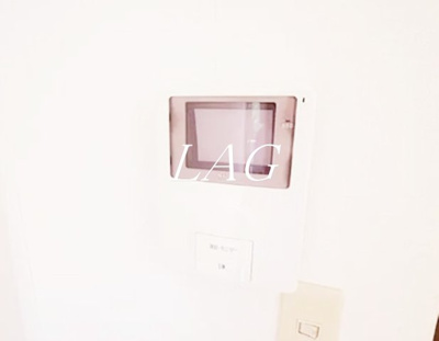 【セキュリティ】 | メゾンソレジオ | モニター付きインターホンです。