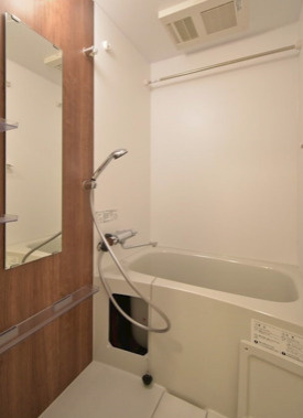 ジオエント福島野田の浴室