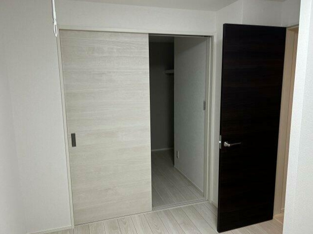 カインドネス柳沢中央の居間・リビング