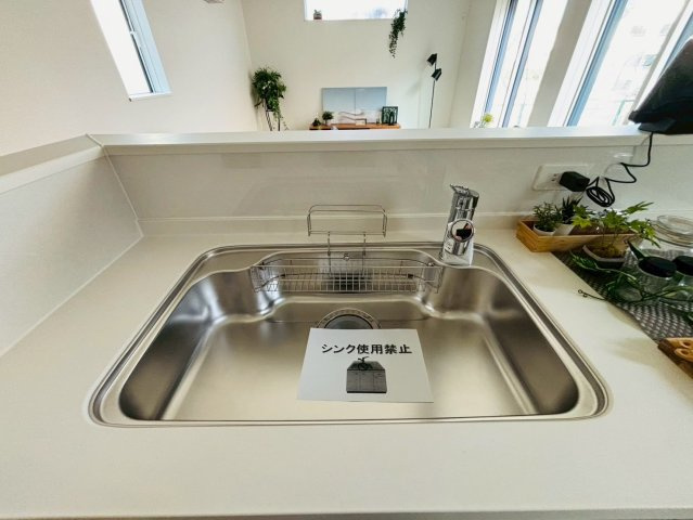 七栄３期　新築戸建てのキッチン