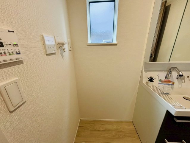 七栄３期　新築戸建てのランドリースペース