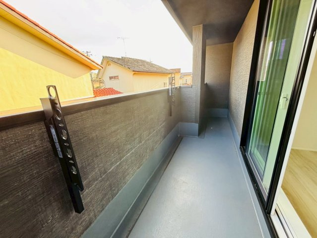 七栄３期　新築戸建てのバルコニー