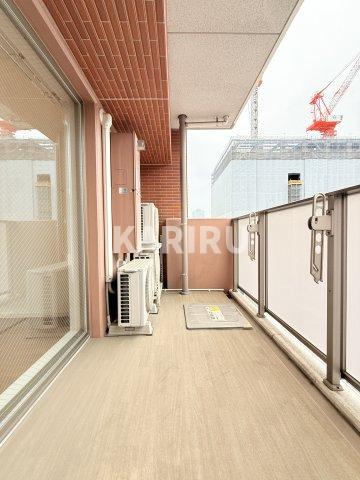 JASPER御堂筋本町のバルコニー