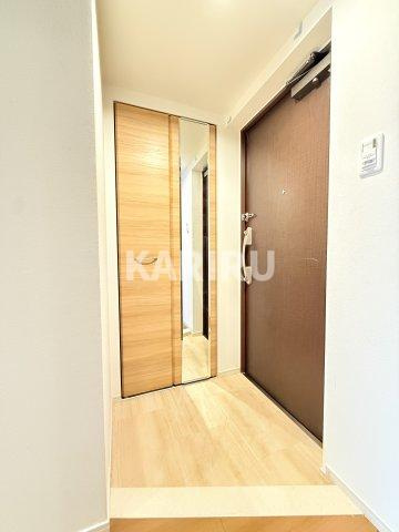 JASPER御堂筋本町の玄関