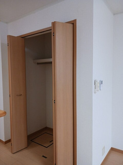 【収納】 | サンリバーヒルズ　Ｂ | 小物を収納するのに便利です