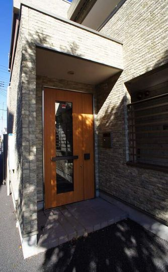 リブリクレールカルチェのエントランス