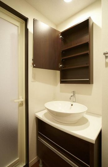 リブリクレールカルチェの独立洗面台|※別号室参考写真です。