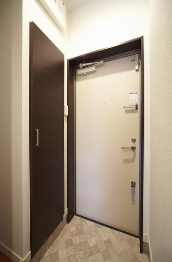 リブリクレールカルチェの玄関|※別号室参考写真です。