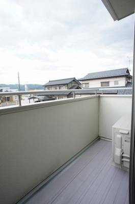 【バルコニー】 | リヴァ・ケープ