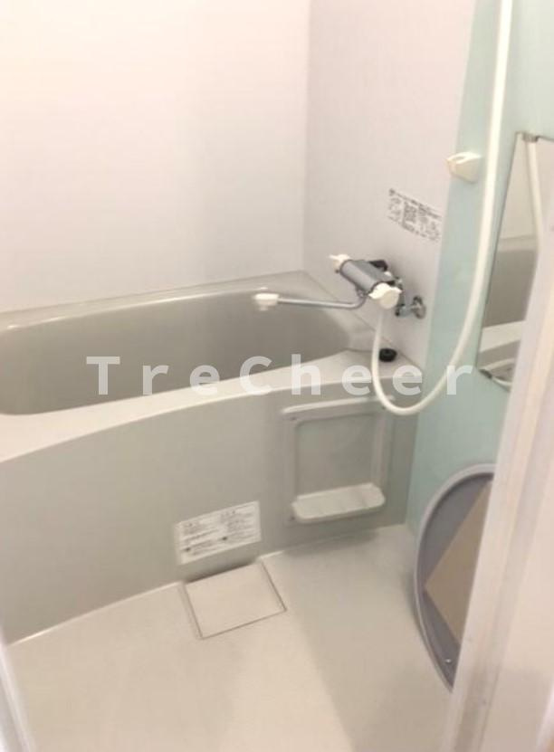 プランドール前野町の浴室