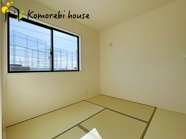 さいたま市西区宝来　新築一戸建て　リーブルガーデン　07の和室|和室があれば、来客や子供用のスペースとして活躍します