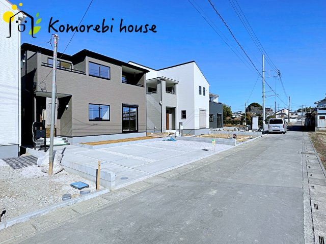 さいたま市西区宝来　新築一戸建て　リーブルガーデン　07の前面道路含む現地写真|前面道路含む現地写真です