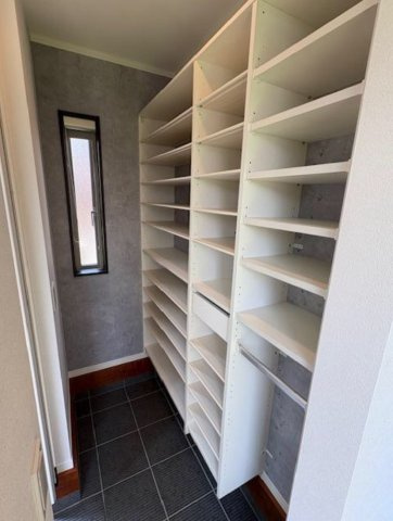 中古戸建　松戸市中和倉の収納