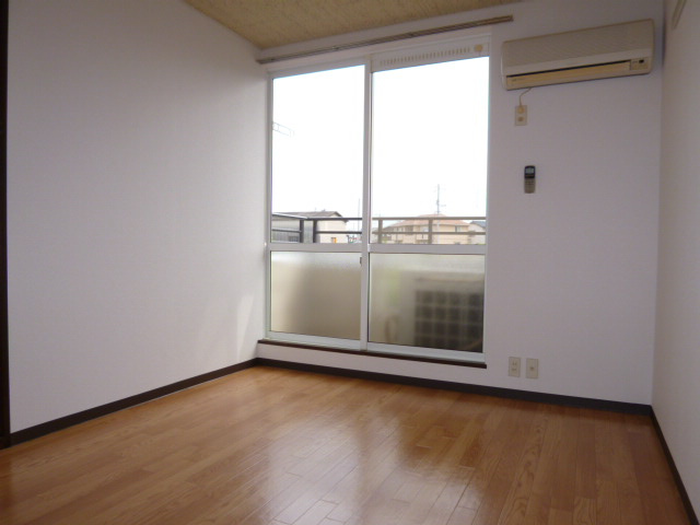 カーサレシェンテの居間・リビング