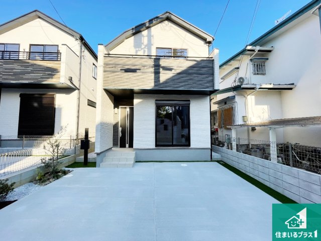 池田市旭丘　新築一戸建ての外観|お客様に長く安心して住んでいだだける事にこだわった家づくり！住んでからのアフターサービスにもしっかりと取り組んでいます！