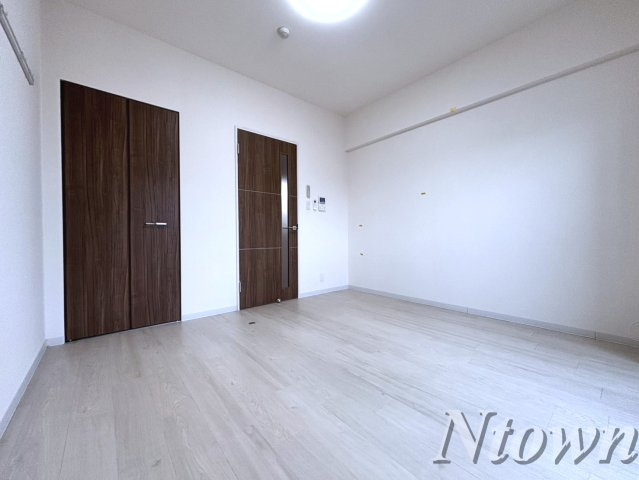 【その他】 | メイプル岩塚本通 | こちらのリビングで趣味の時間をお楽しみください