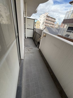 【バルコニー】 | ラフィーネ香里園