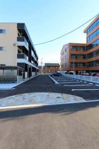 ジャスミン　Ａの駐車場