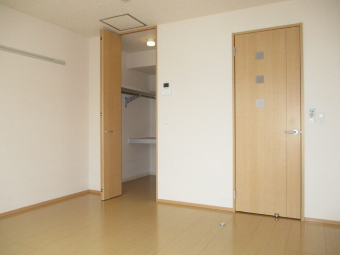 ＩＲマスヤＡの洋室