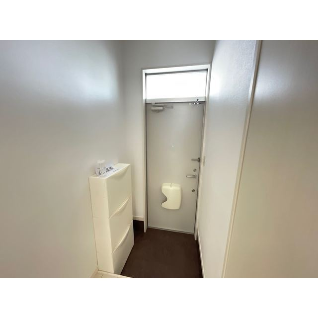 GARDEN　MIYAKOⅡの玄関