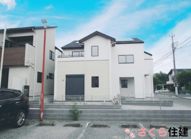 ブルーミングガーデン宇都宮市京町　3号棟の外観|【三号棟】一条中学校徒歩1分・西原小学校徒歩6分
スーパー・コンビニ徒歩圏内
大変便利な立地です