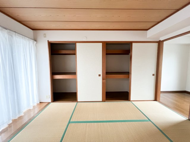 ヴィラージュ航洋の和室