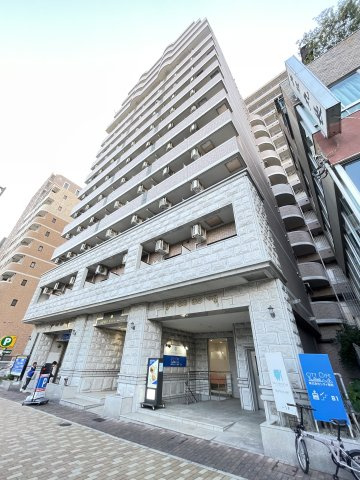 ロイヤルヒル神戸三ノ宮の外観