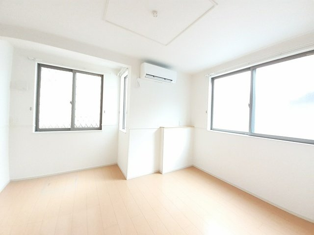 アウローラ・Ｍの内装