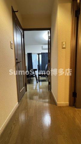 福岡市早良区西新５丁目の賃貸マンションの玄関|ゆったりとした玄関です