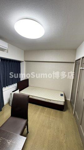 福岡市早良区西新５丁目の賃貸マンションの居間・リビング|居間です