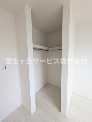 【収納】 | 磐田市赤池 4期 新築一戸建て | ウォークインクローゼットです