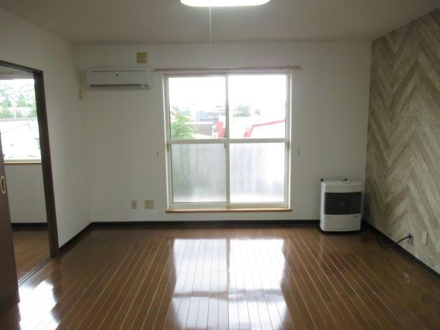 あすなろ壱番館の居間・リビング