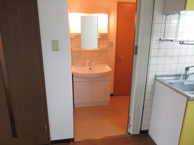 あすなろ壱番館の洗面所