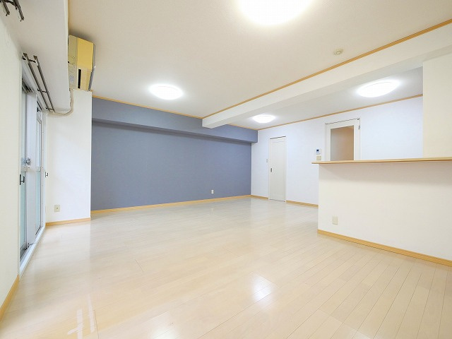 メゾン・デ・アムールの居間・リビング