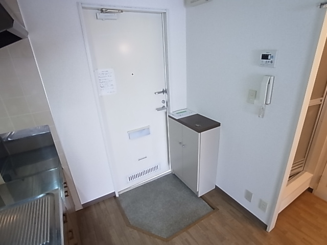 神戸市長田区高取山町１丁目の賃貸マンションの玄関|玄関