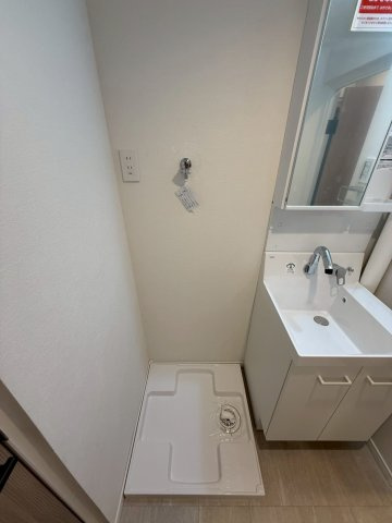 下月隈団地1号棟のランドリースペース