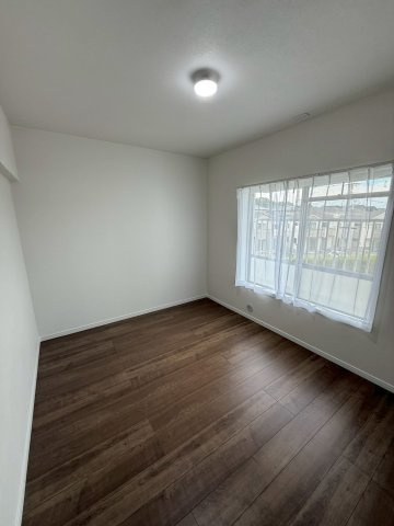 下月隈団地1号棟の洋室