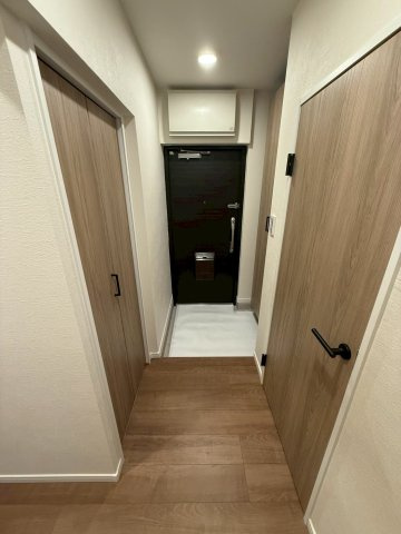 下月隈団地1号棟の玄関