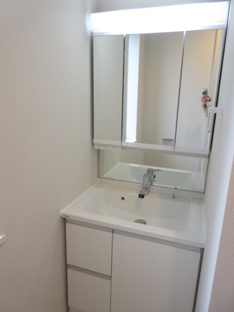 ｖｉｐｕｃｏｌｏｃｏ　ビプコロコの洗面所|★シャンプードレッサー★