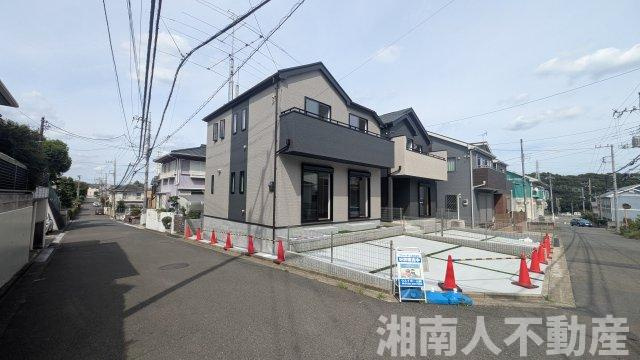 藤沢市大庭５４２８－１１新築戸建ての前面道路含む現地写真|前面道路含む現地写真です