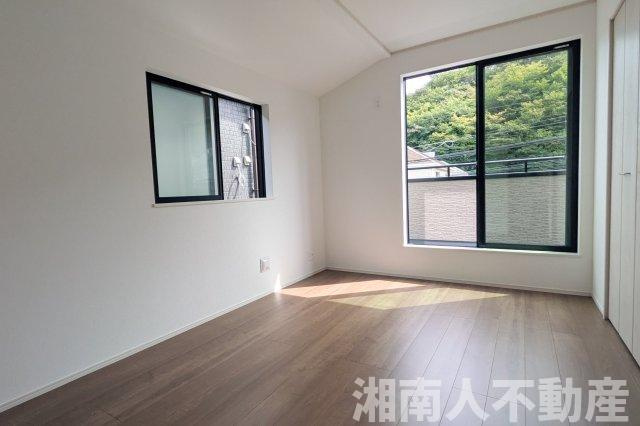 藤沢市大庭５４２８－１１新築戸建ての洋室|きれいな洋室です
