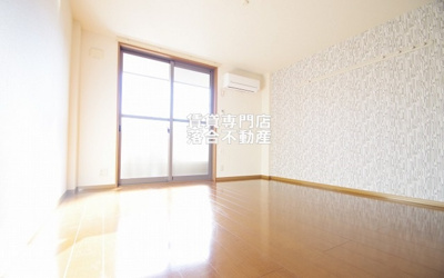 【洋室】 | Ｌｉｌｙ | 落ち着いた色調の洋室