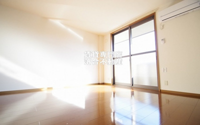 【居間・リビング】 | Ｌｉｌｙ | 明るい落ち着いたお部屋♪