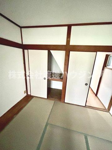 田井町一戸建の収納