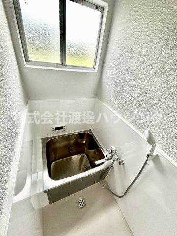 田井町一戸建の浴室