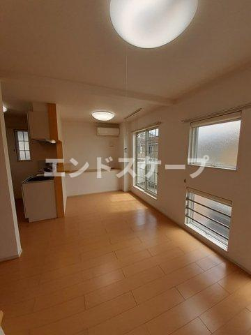 ジベルニーⅢの居間・リビング|高崎、前橋のお部屋探しはエンドスケープまで！お客様の理想お聞かせ下さい♪