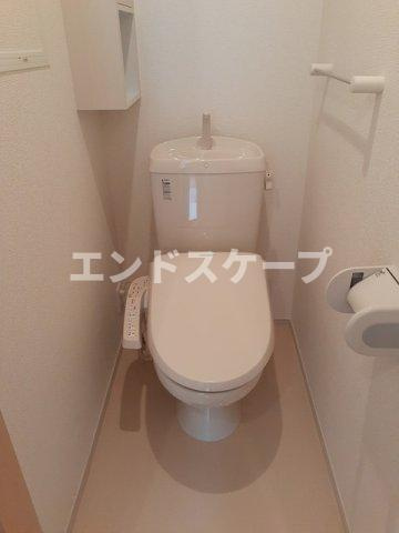 ジベルニーⅢのトイレ|高崎、前橋のお部屋探しはエンドスケープまで！お客様の理想お聞かせ下さい♪