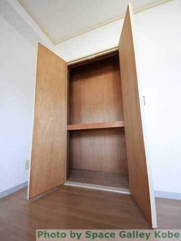 メゾンド平岡の収納|※お部屋により仕様が異なる場合があります※