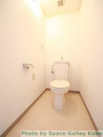 メゾンド平岡のトイレ|※お部屋により仕様が異なる場合があります※