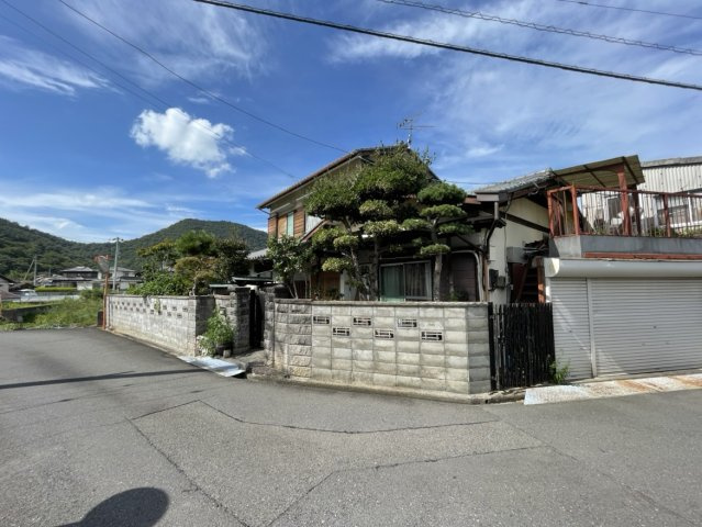 国分寺町柏原　土地の前面道路含む現地写真